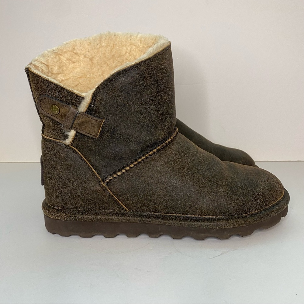 Bearpaw Margaery Boot Chestnut Distressed size 6